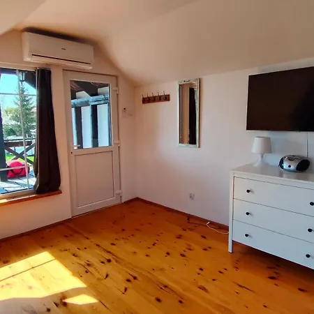 Apartament Miłoryn *