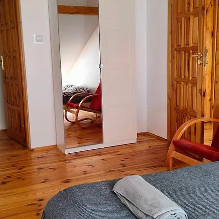 Apartament Miłoryn *